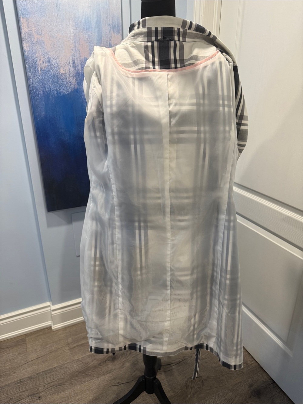 Plaid Belted Trench Coat - White & Black - Picture 5 of 9